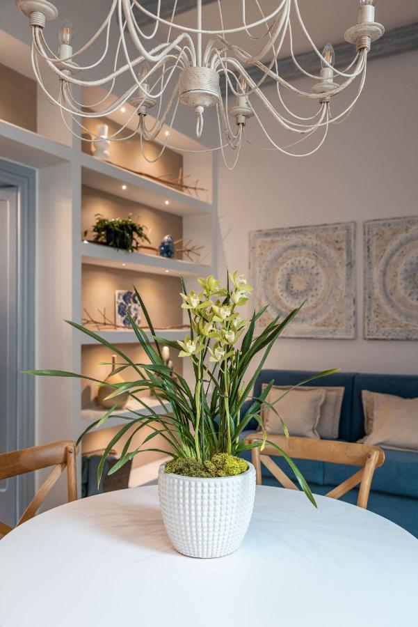 Regina Minor Apartment โมโนโปลี ภายนอก รูปภาพ