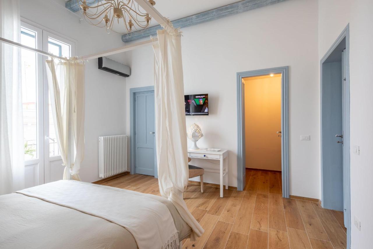 Regina Minor Apartment โมโนโปลี ภายนอก รูปภาพ
