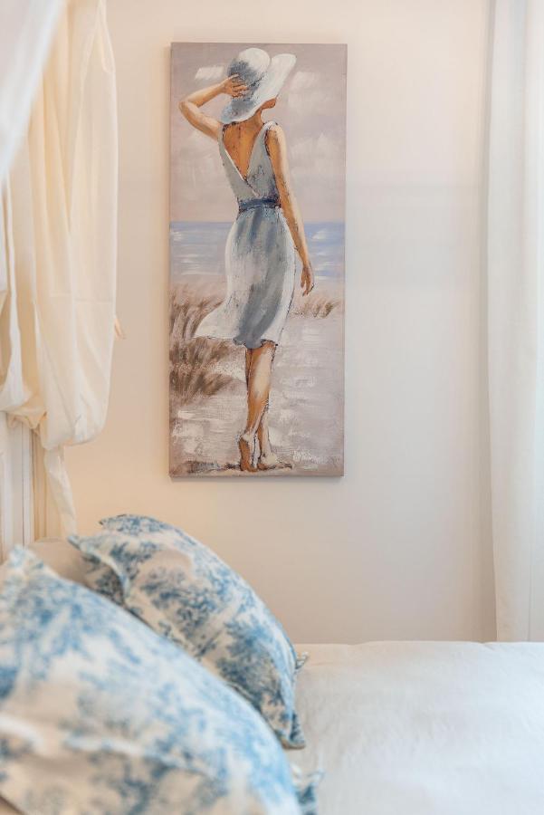Regina Minor Apartment โมโนโปลี ภายนอก รูปภาพ